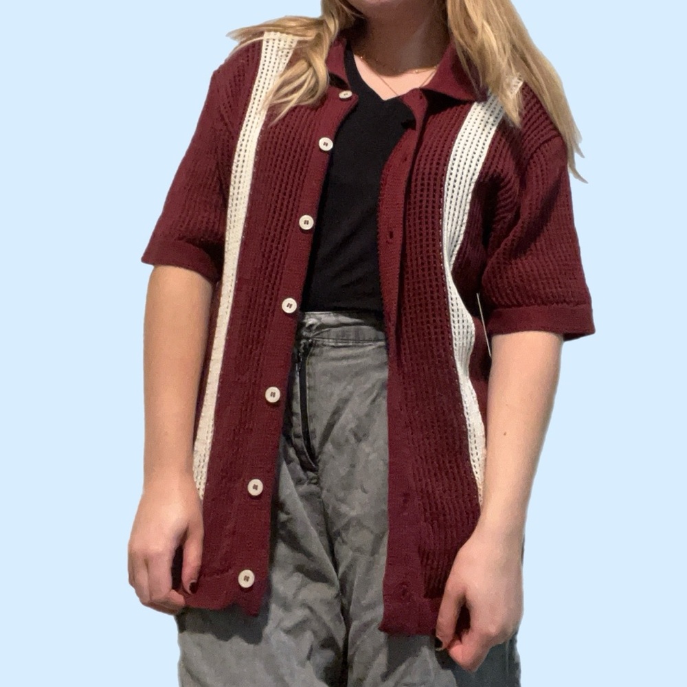 Massive Luxury Edition Polo Medium Men’s Burgandy Crochet Knit Button Up Shirt